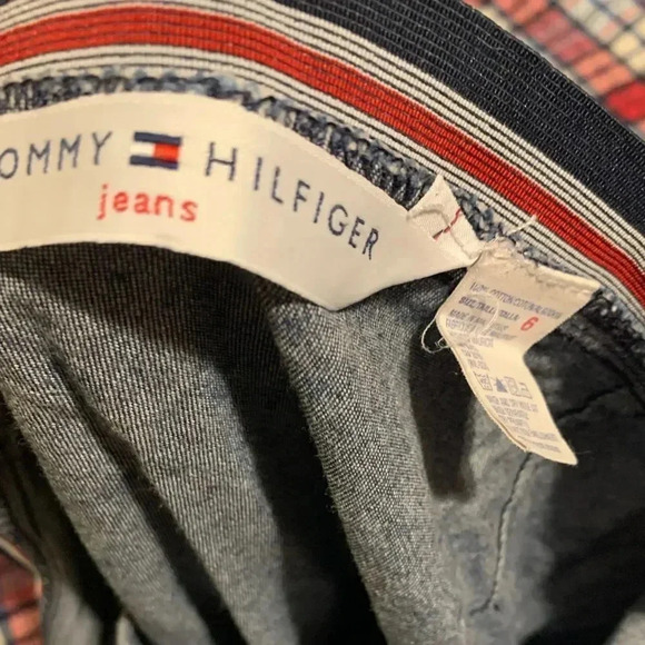 Y2k Tommy Hilfiger vintage high waisted skirt - Picture 2 of 3